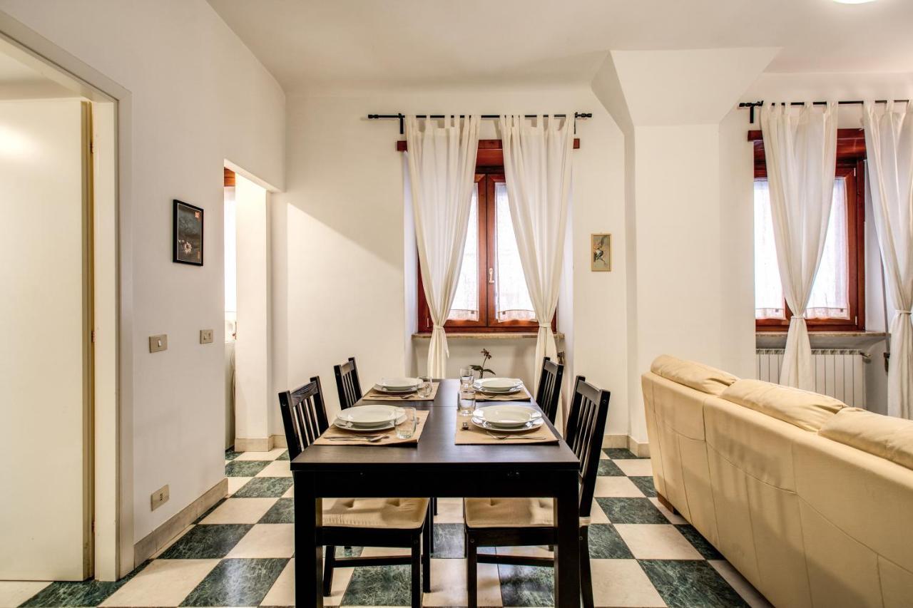 רומא Popolo Accommodation - Lovely Central Apartment מראה חיצוני תמונה